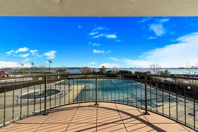 121 Sunset Boulevard 10121, Bronx, NY 10473