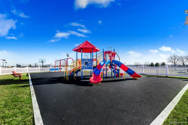 121 Sunset Boulevard 10121, Bronx, NY 10473