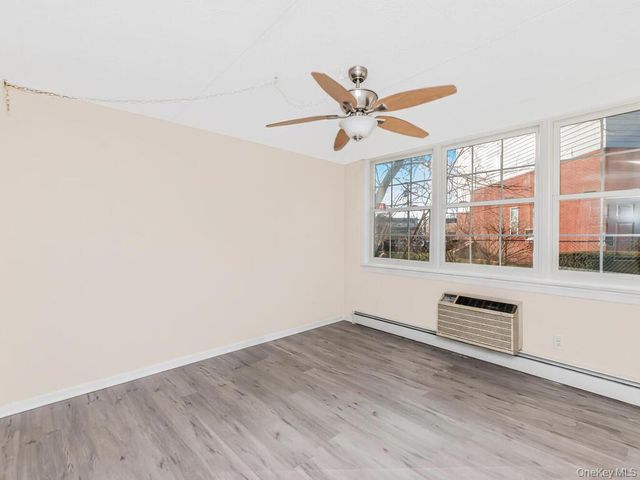 121 Sunset Boulevard 10121, Bronx, NY 10473