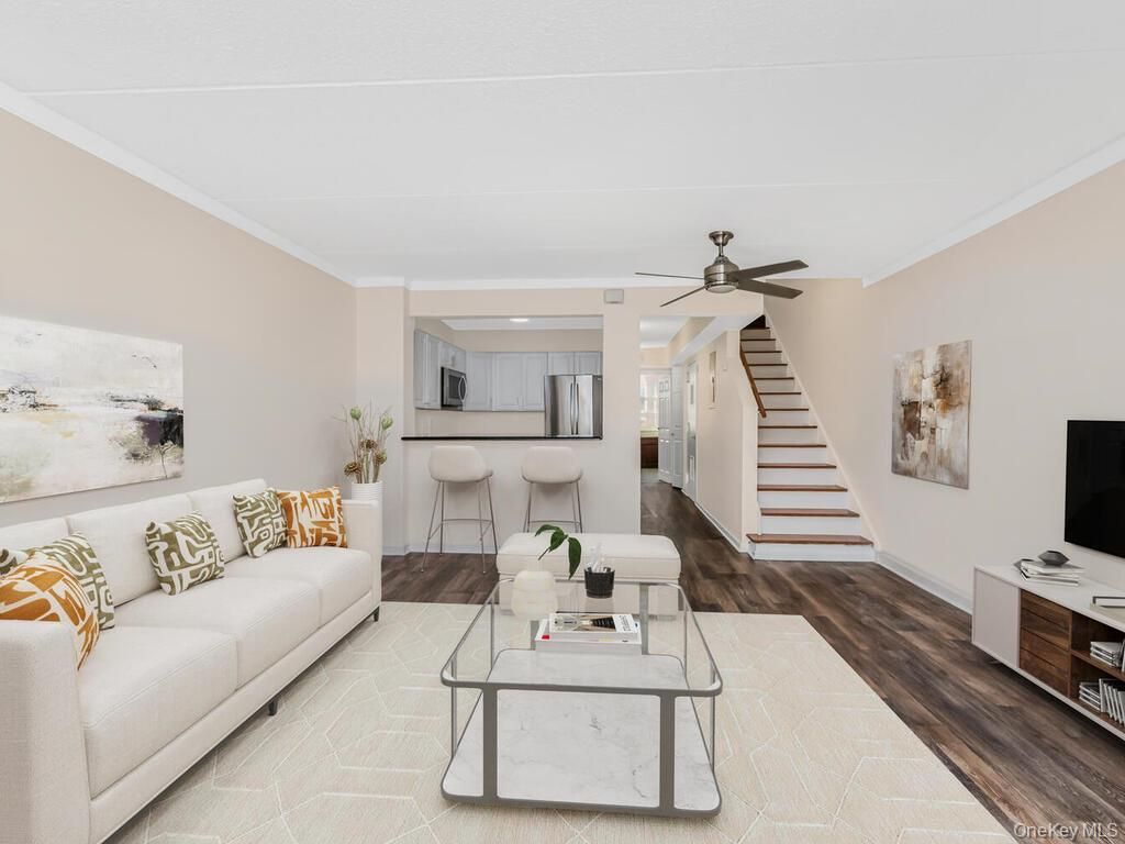 121 Sunset Boulevard 10121, Bronx, NY 10473