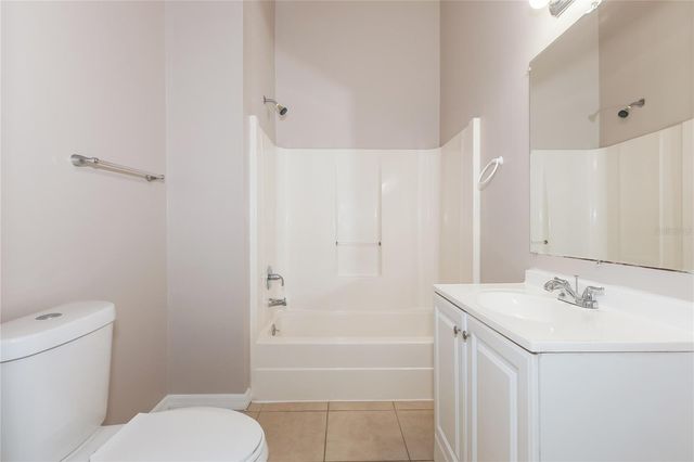 702 OLD DARBY STREET, Seffner, FL 33584