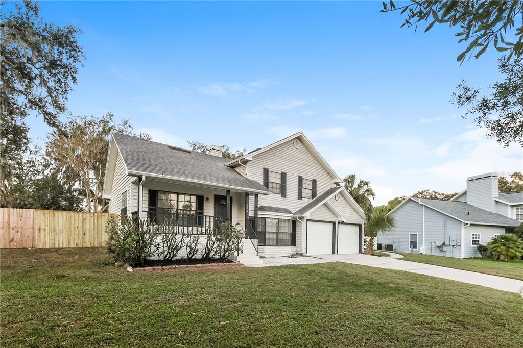 702 OLD DARBY STREET, Seffner, FL 33584