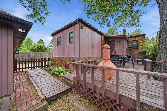 1915 S Yorktown Avenue, Tulsa, OK 74104