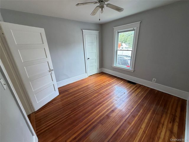 341 Mansion Street 1, Poughkeepsie, NY 12601