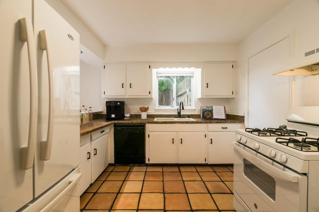 9707 Rio Grande Boulevard NW, Albuquerque, NM 87114