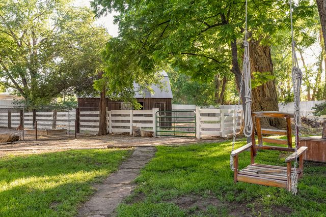 9707 Rio Grande Boulevard NW, Albuquerque, NM 87114