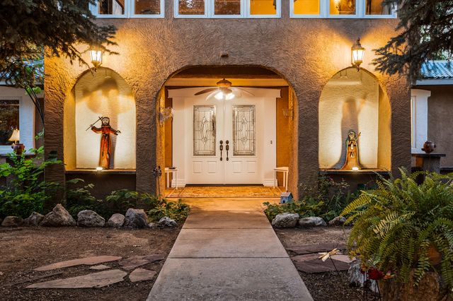 9707 Rio Grande Boulevard NW, Albuquerque, NM 87114