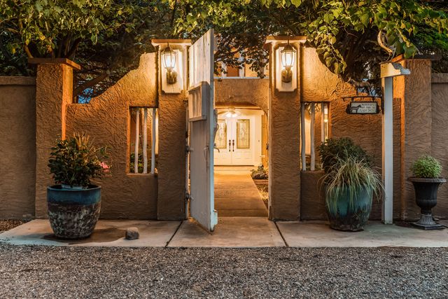 9707 Rio Grande Boulevard NW, Albuquerque, NM 87114