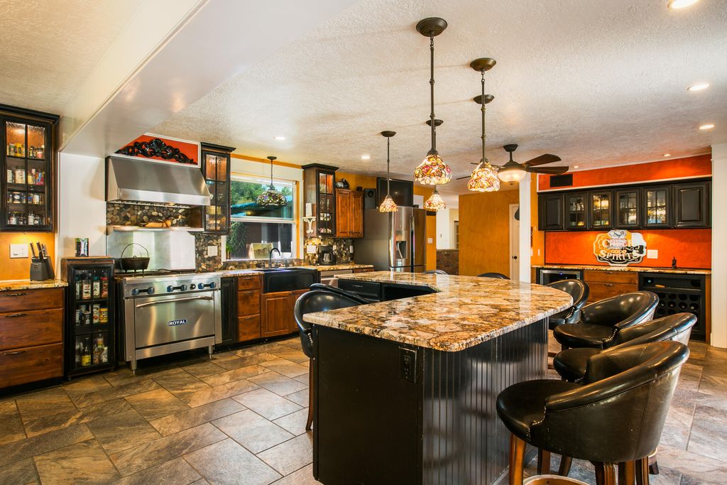 9707 Rio Grande Boulevard NW, Albuquerque, NM 87114
