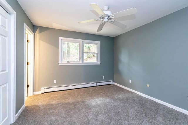 9 Hilltop Drive, Plymouth, NH 03264