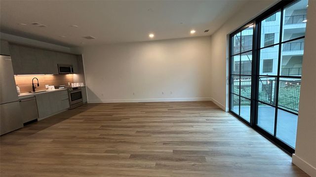 4315 S Congress Ave 316, Austin, TX 78745