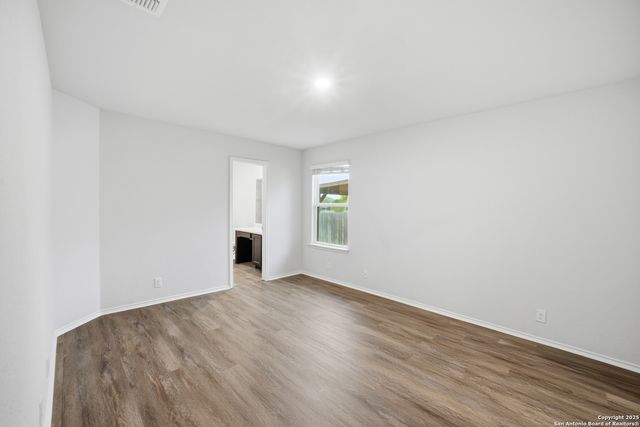 5803 Still River, San Antonio, TX 78244