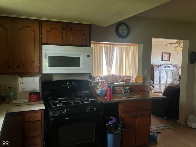 4297 W 100 S, Anderson, IN 46011
