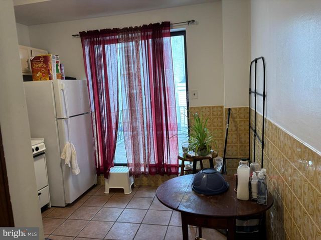1812-2ND FLOOR CALLOWHILL ST #A, Philadelphia, PA 19130