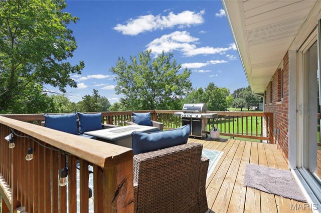 2571 Willow Drive, Arnold, MO 63010