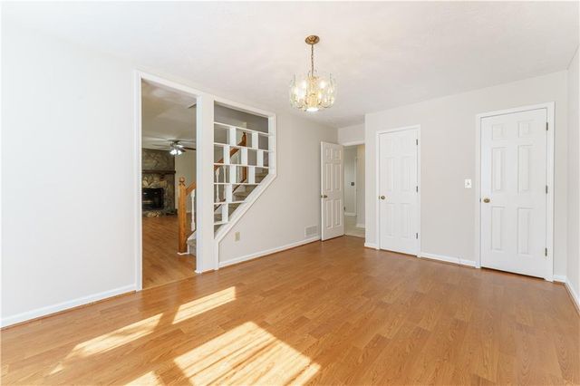 287 Arbour Way, Suwanee, GA 30024
