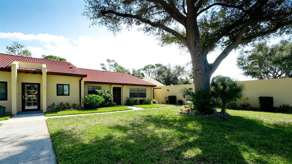 1215 56TH STREET W, Bradenton, FL 34209