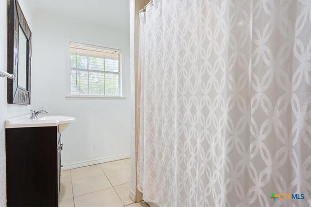 102 Elm Drive, Belton, TX 76513