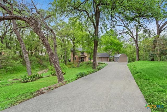 102 Elm Drive, Belton, TX 76513