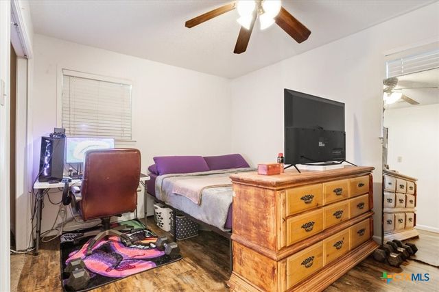 102 Elm Drive, Belton, TX 76513