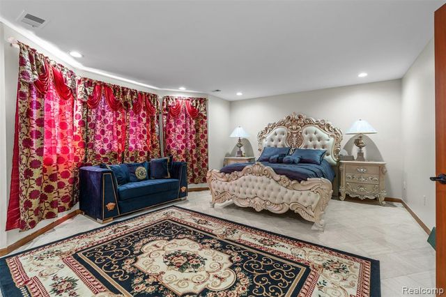 37418 Fiore Trail, Clinton Township, MI 48036