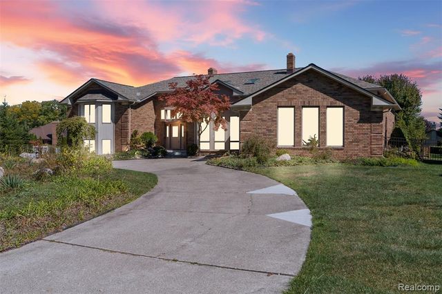 37418 Fiore Trail, Clinton Township, MI 48036