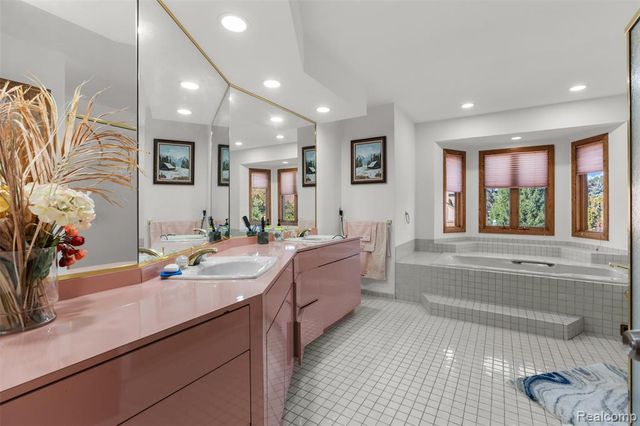 37418 Fiore Trail, Clinton Township, MI 48036