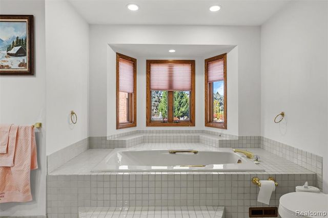 37418 Fiore Trail, Clinton Township, MI 48036