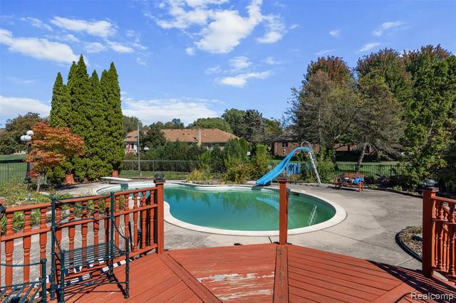 37418 Fiore Trail, Clinton Township, MI 48036