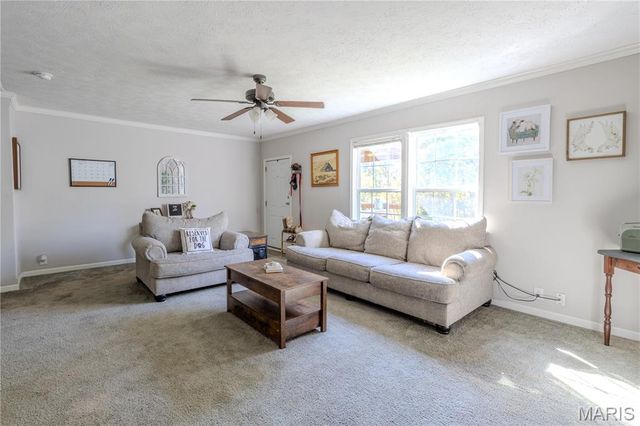 20602 Laramie Road, St Robert, MO 65584