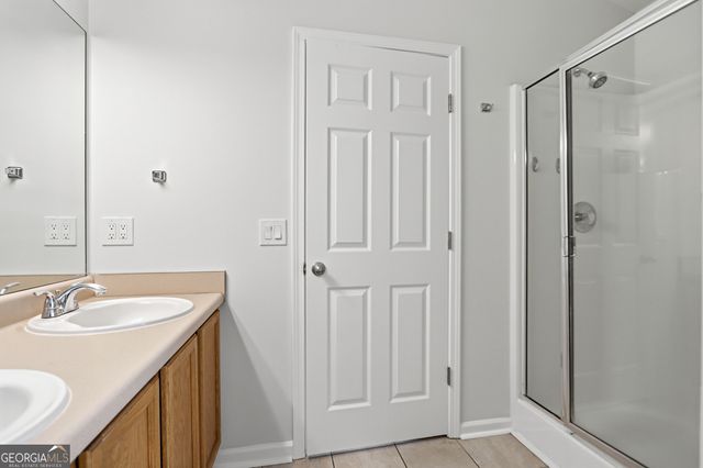 3641 Coveside Court, Loganville, GA 30052
