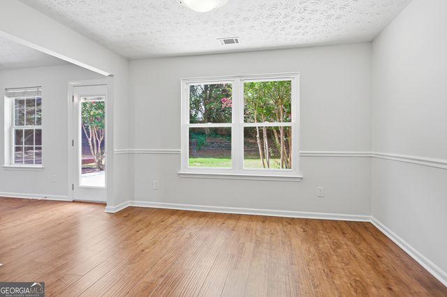 3641 Coveside Court, Loganville, GA 30052