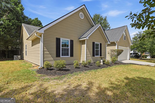 3641 Coveside Court, Loganville, GA 30052