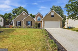 3641 Coveside Court, Loganville, GA 30052