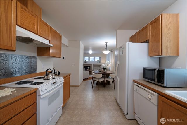926 99th Street SW, Everett, WA 98204