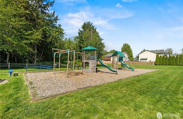 926 99th Street SW, Everett, WA 98204