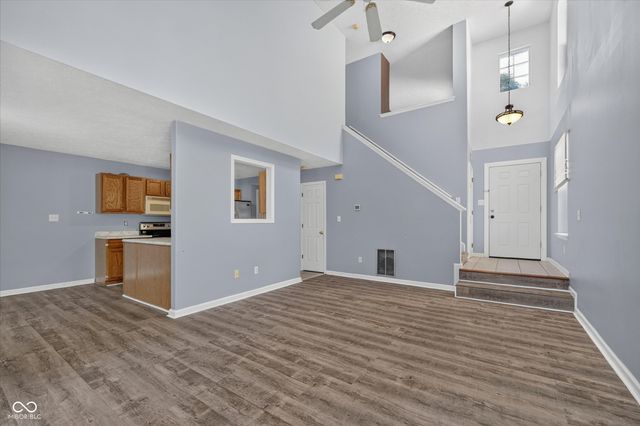 1852 Misty Lake Drive, Indianapolis, IN 46260