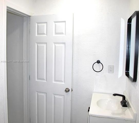 9760 SW 184th Street 12D, Cutler Bay, FL 33157