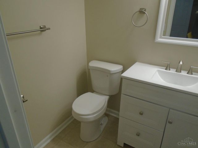 1570 Gelhot Drive, Fairfield, OH 45014