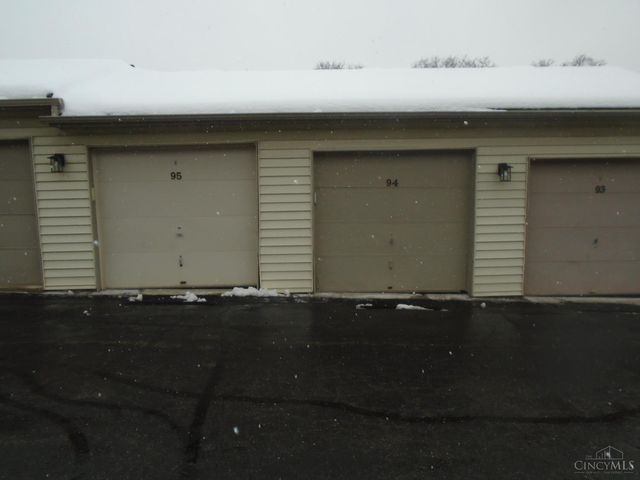 1570 Gelhot Drive, Fairfield, OH 45014