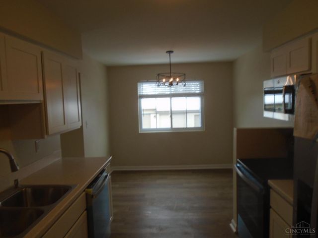 1570 Gelhot Drive, Fairfield, OH 45014