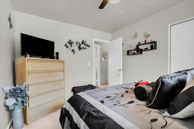 22606 E 12 Mile Road, Saint Clair Shores, MI 48081