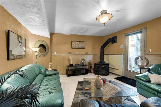 22606 E 12 Mile Road, Saint Clair Shores, MI 48081