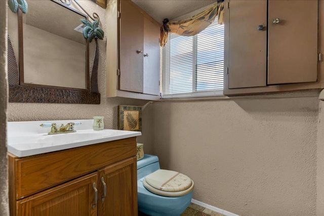 22606 E 12 Mile Road, Saint Clair Shores, MI 48081