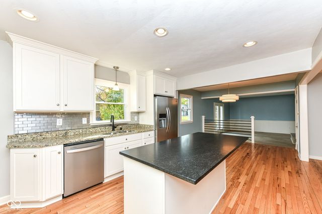 6441 Hythe Road, Indianapolis, IN 46220