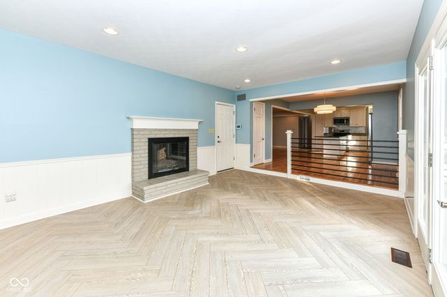 6441 Hythe Road, Indianapolis, IN 46220