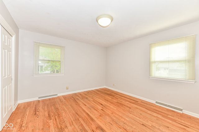 6441 Hythe Road, Indianapolis, IN 46220