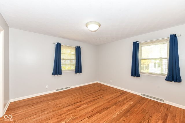 6441 Hythe Road, Indianapolis, IN 46220