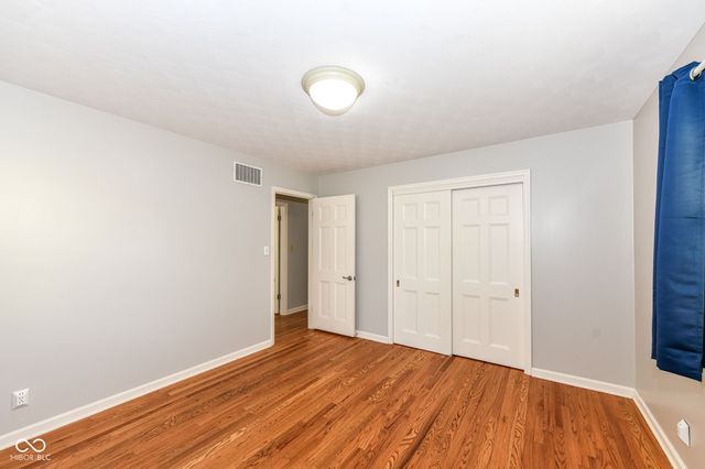 6441 Hythe Road, Indianapolis, IN 46220