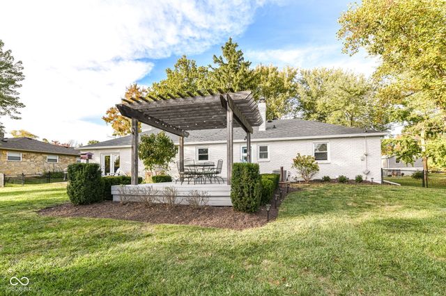 6441 Hythe Road, Indianapolis, IN 46220